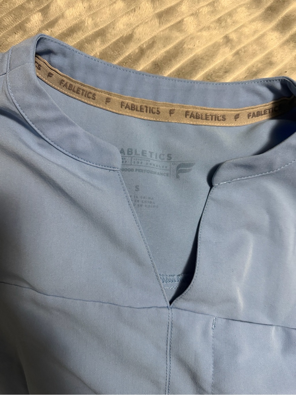 Fabletics Light Blue Scrub Set - Picture 2 of 3